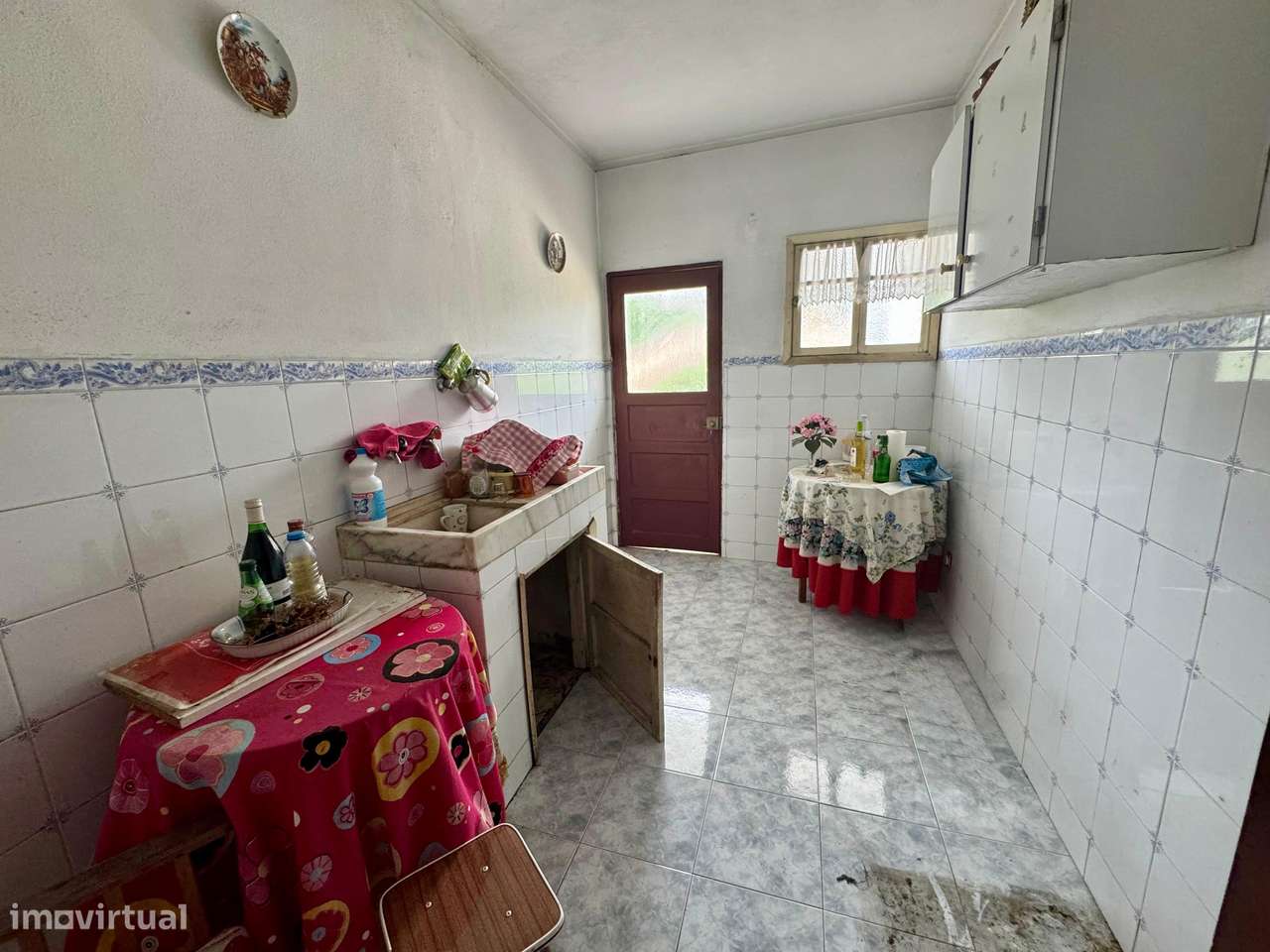 Apartamento T2 para venda na Rua Dom Pedro V em São Victor, Braga - Grande imagem: 4/9