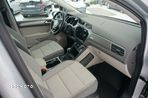 Volkswagen Touran 2.0 TDI BMT Comfortline DSG - 25