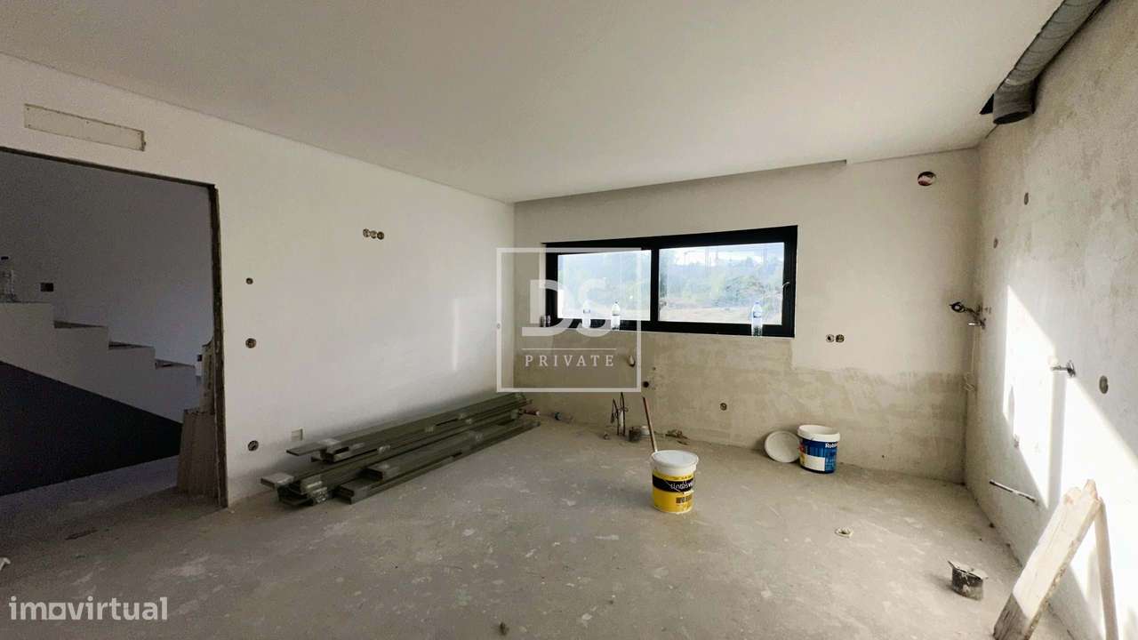 Última Moradia T3 em Amarante | 309 m² | Garagem 4 Carros | Vista Pano-5