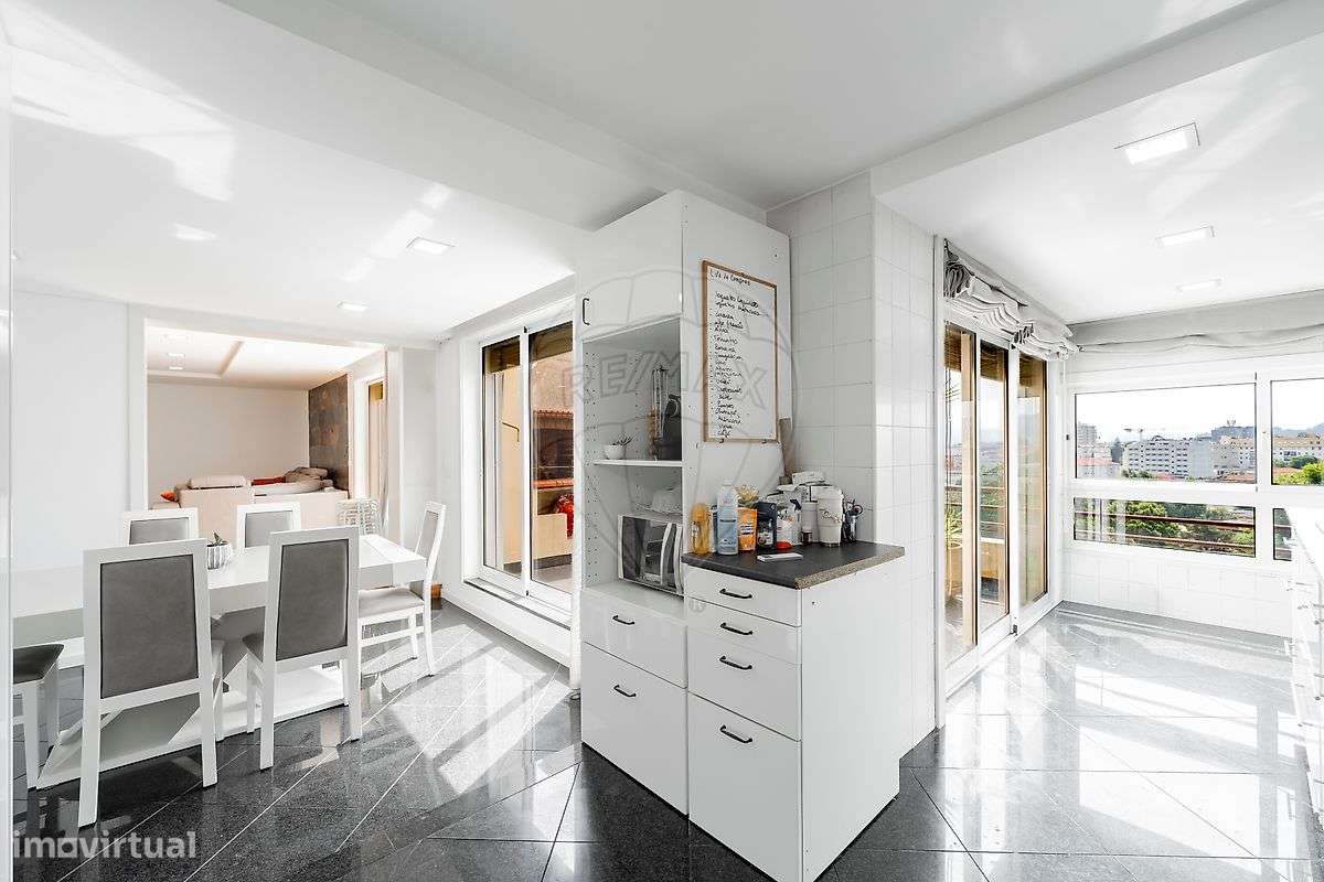 Apartamento T4 para venda-9