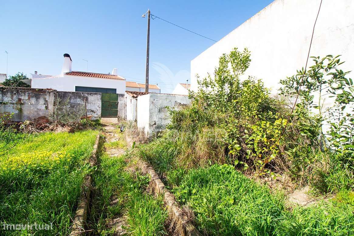 Moradia T2+1 para recuperar - Grande imagem: 5/20