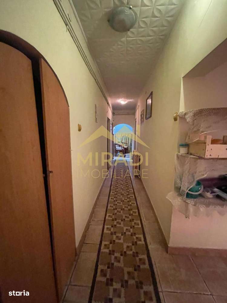 Vanzari Apartamente 8 Camere-11