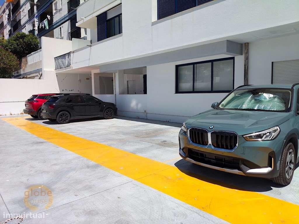 APARTAMENTO T1 C/ PARQUEAMENTO SESIMBRA-11