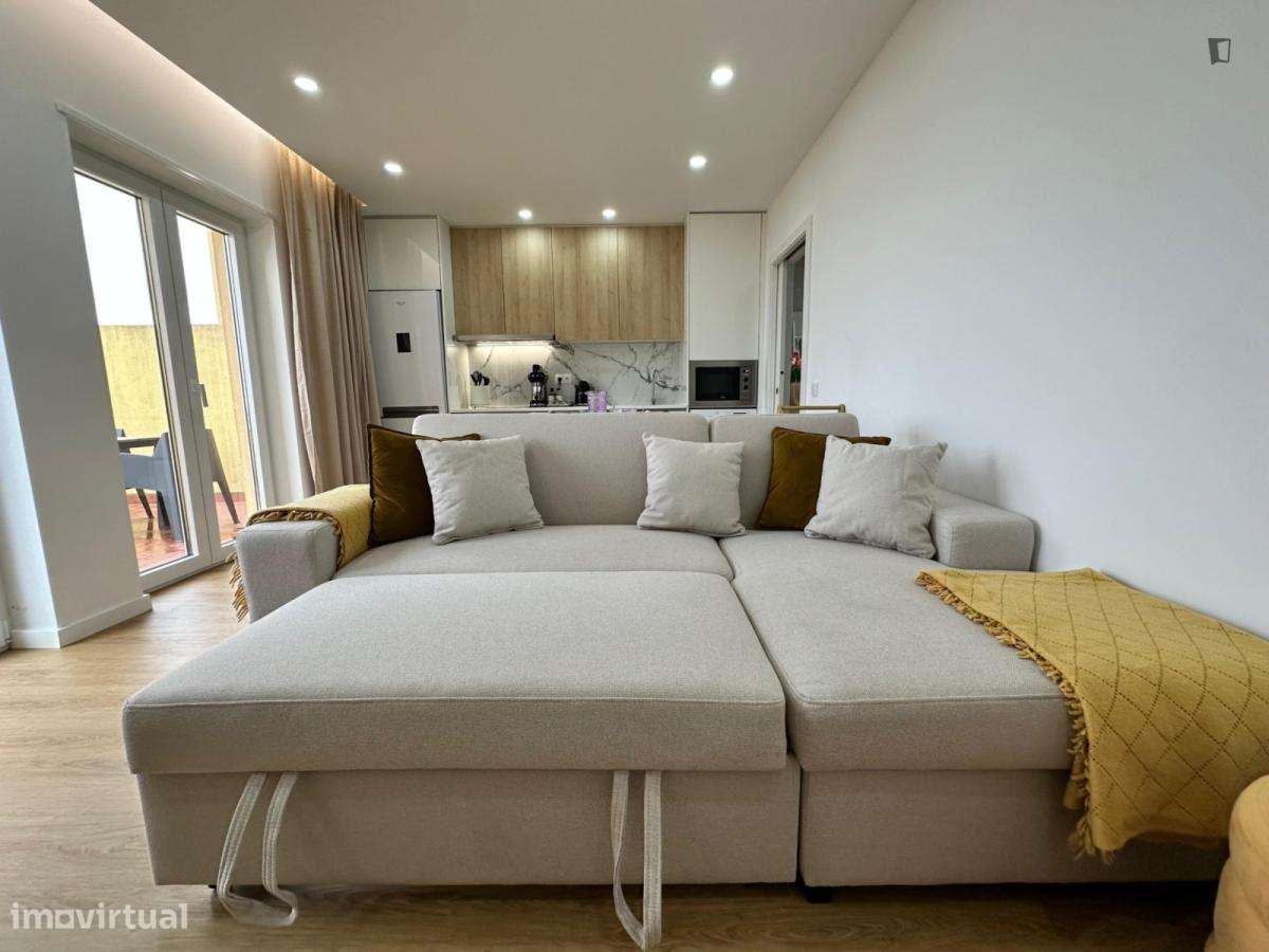 Apartamento com 1 quartos - localizado em Casal do Bispo Coimbra - Grande imagem: 4/27