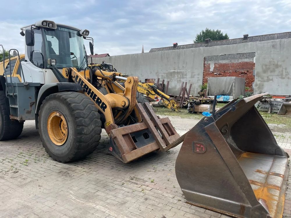 Liebherr 550 2 plus 2 2007