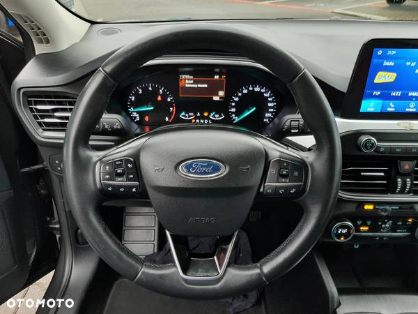 Ford Focus 1.0 EcoBoost Titanium - 9