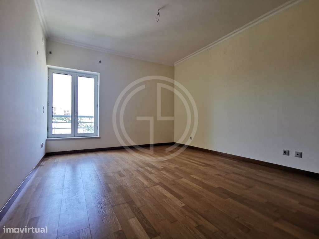 Apartamento T3 no centro de Vilamoura, em condomínio com piscina e ...-4