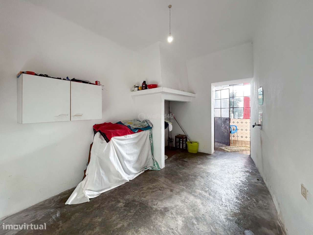 Moradia T3 habitável c/ Quintal e Enorme Potencial de Transformação –-37