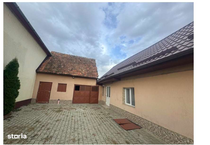 Vand Casa si Pivnita, 2 Camere, Zona Gusterita-13