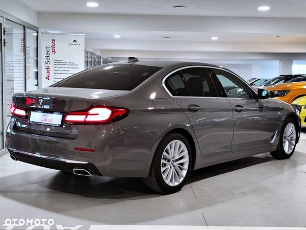 BMW Seria 5 - 9