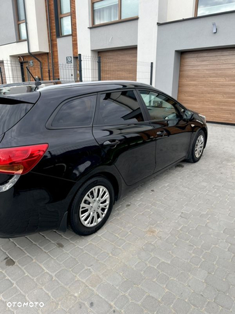 Kia Ceed - 6