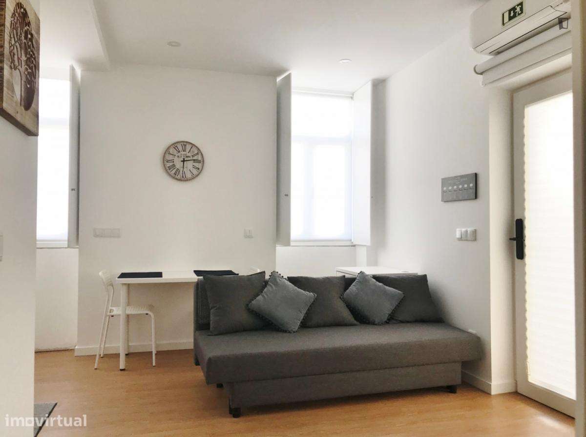 Apartamento com 1 quartos - localizado em Pedrouços Porto - Grande imagem: 2/26