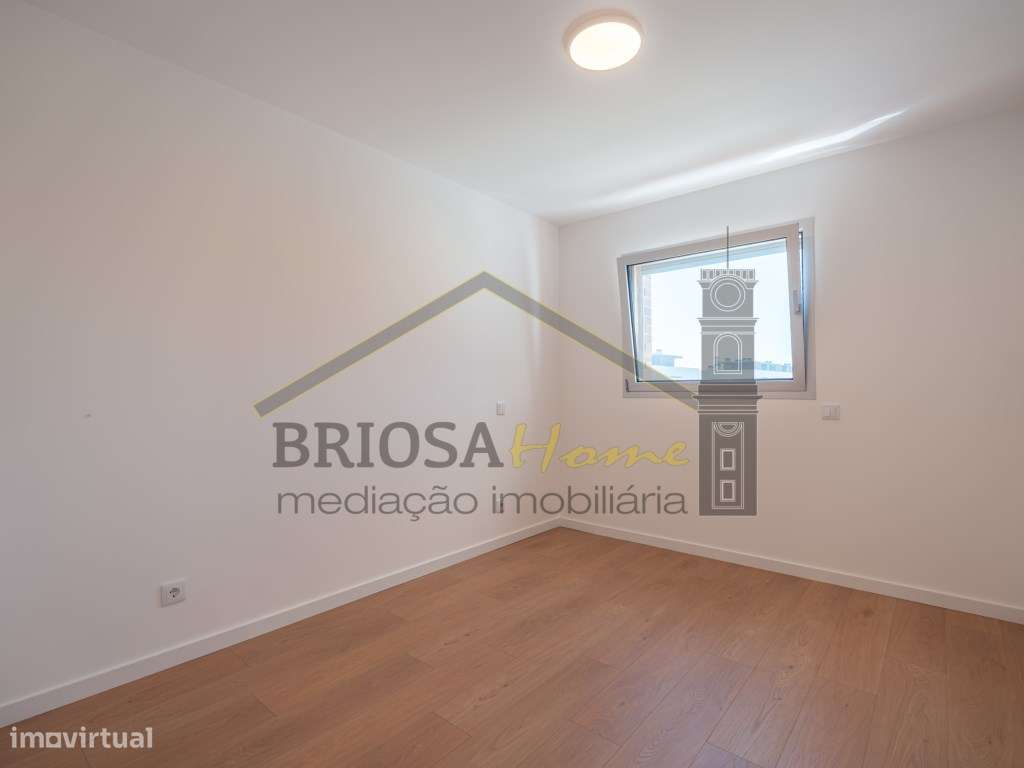 Apartamento T4, com vista mar, na Figueira da Foz-27