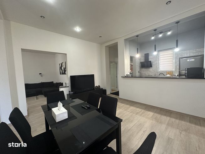 Agentia imobiliara VIGAFON vinde casa 5 camere Sud-11