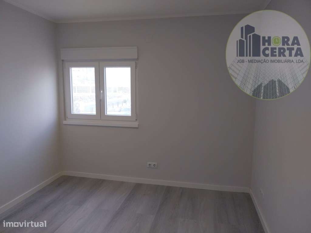 Apartamento T3 Laranjeiro!-14