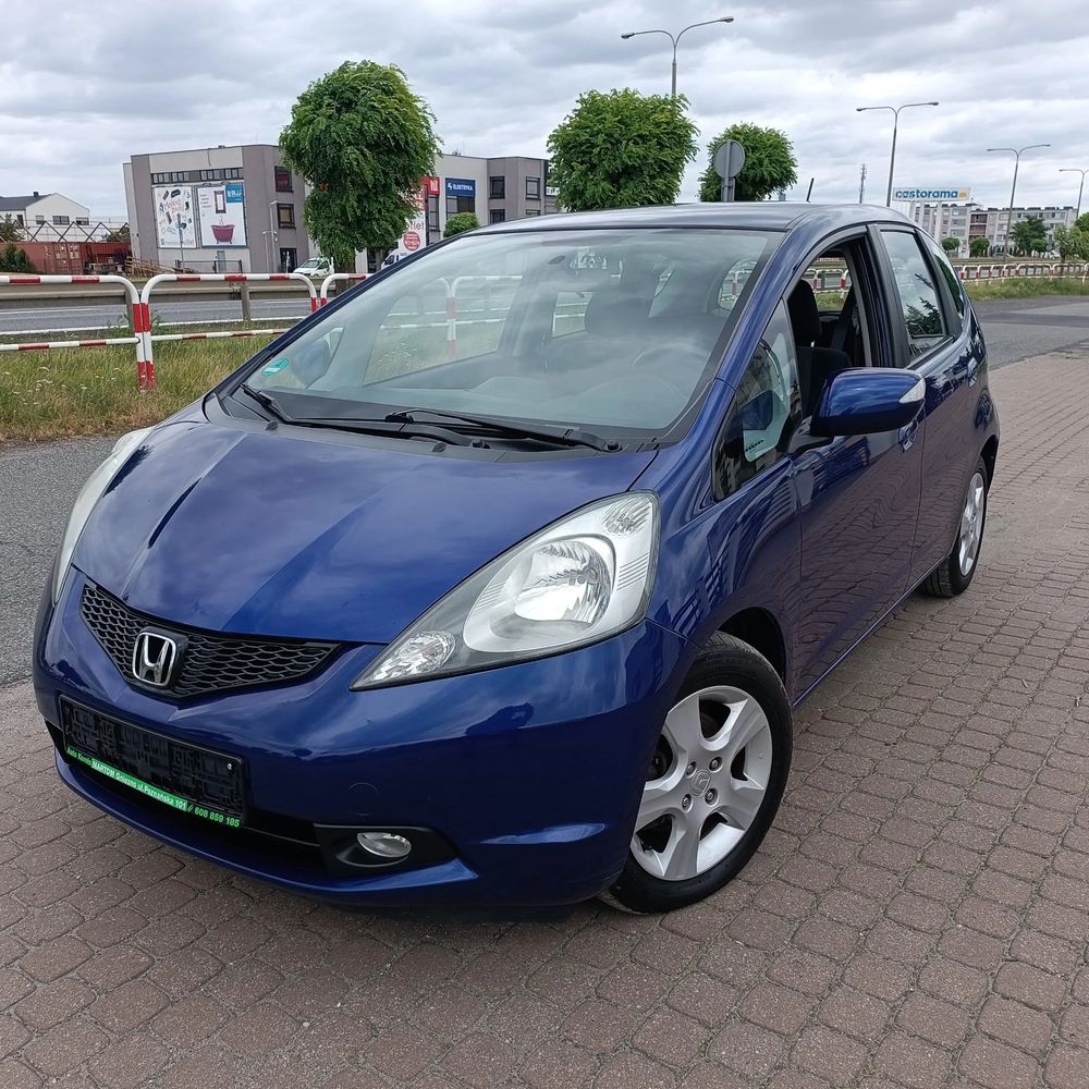 Honda Jazz III (2008-2014) 1.4 i-VTEC CVT Comfort 2011
