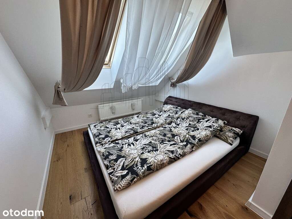 Nowoczesne, dwupoziomowe mieszkanie idealny układ-10