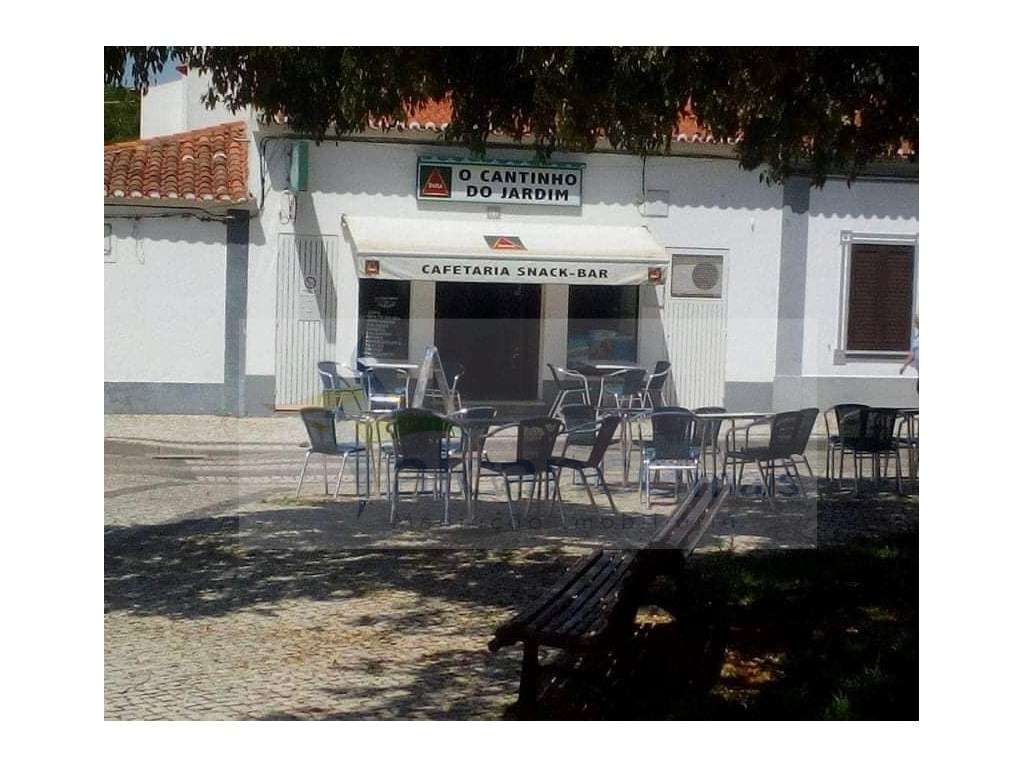 Café/ Pastelaria - junto ao Jardim Municipal de Serpa - Grande imagem: 1/5