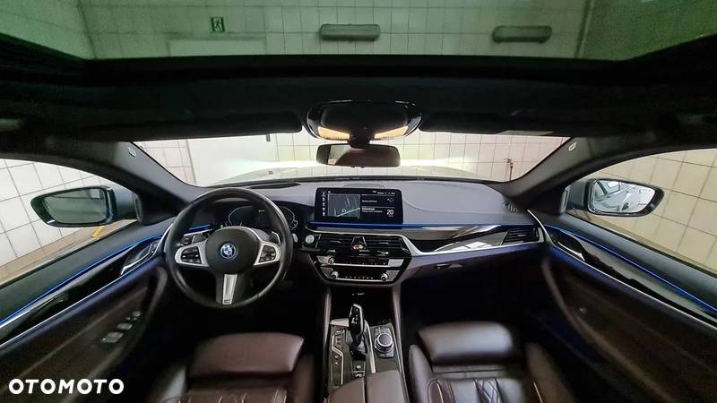 BMW Seria 5 545e xDrive M Sport sport - 15