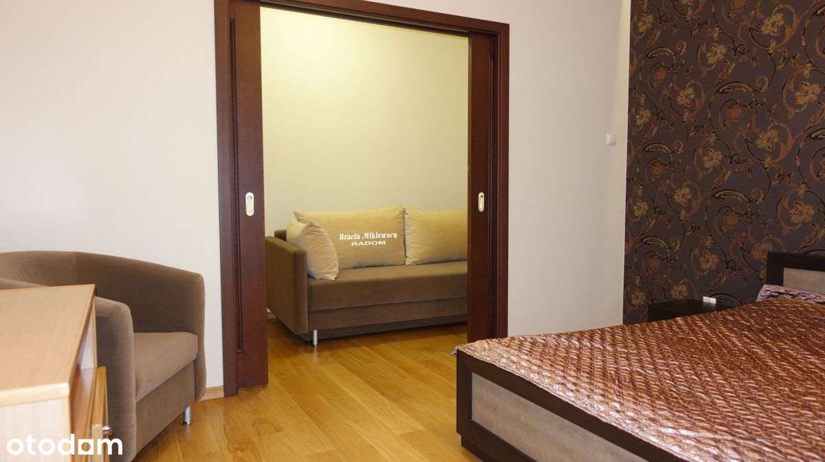 mieszkanie w centrum, na I p., z miejscem-11