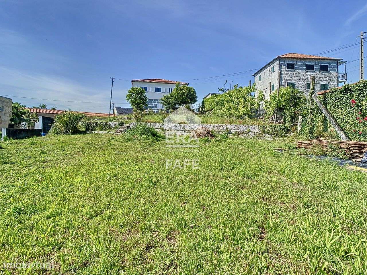 Terreno para construção com 564m2 em Fornelos, Fafe - Grande imagem: 3/4