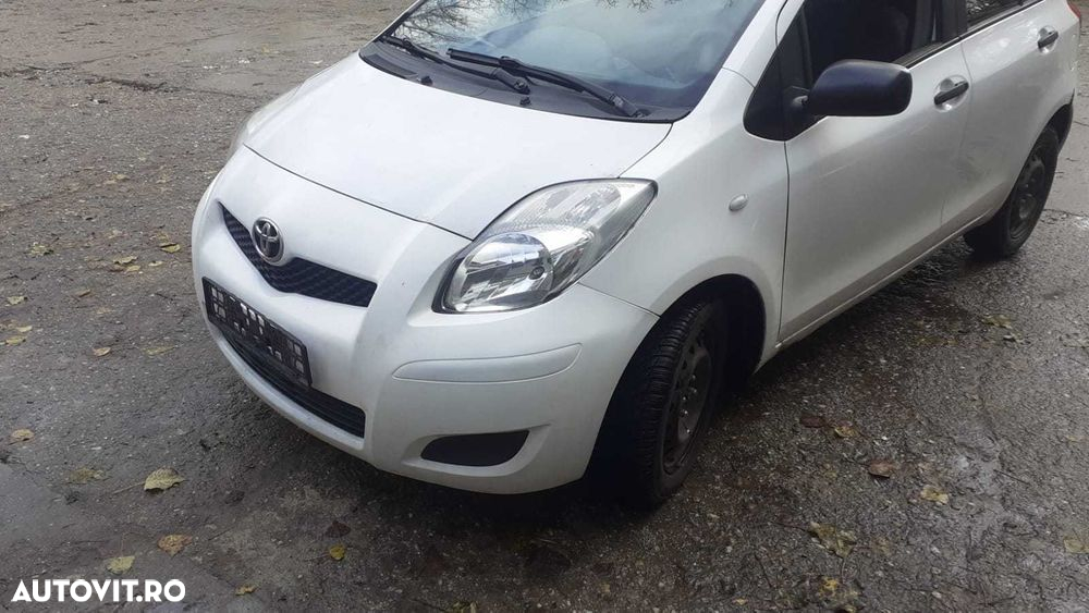 Cutie viteze Toyota Yaris 1.4 diesel - 3