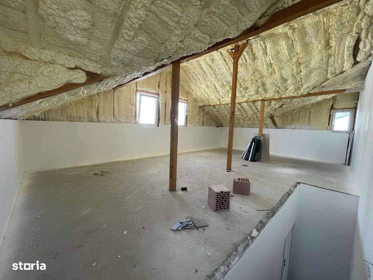 Casă cu 3 camere + mansardă | 140 mp utili | Finisaje superioare - Imagine principală: 1/10