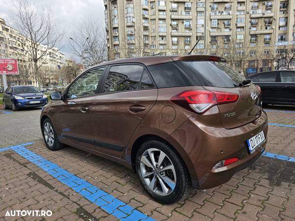 Hyundai i20 - 2