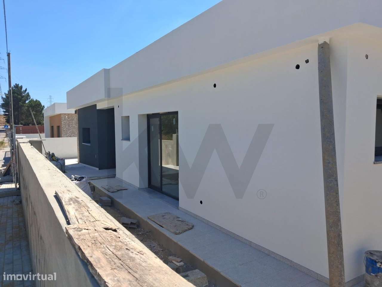 Moradia T4 a estrear com Piscina - Quinta do Anjo-7