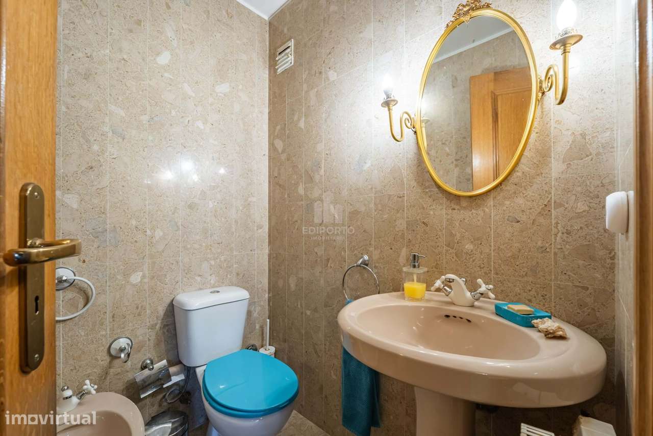 Apartamento T4, em zona Prime de Gaia, na Rua de D.Dinis. - Grande imagem: 4/23