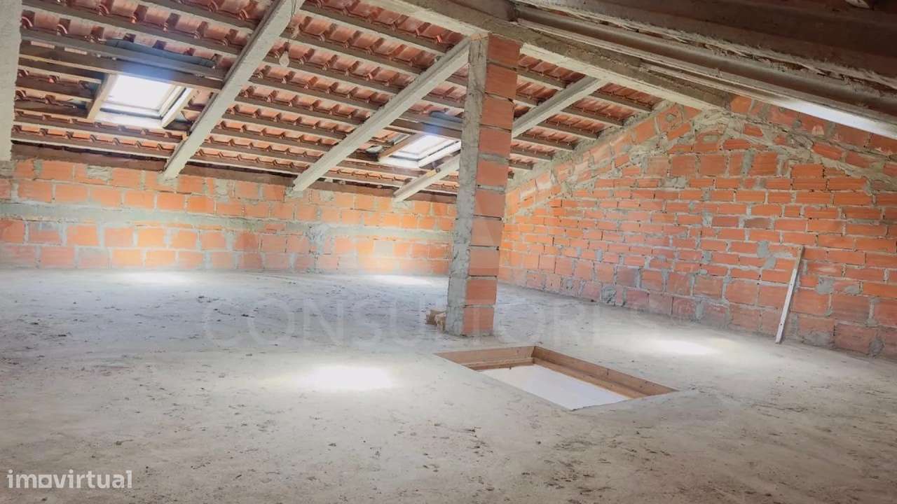 Moradia T5+1 Remodelada com Garagem, Anexo e Vista Panorâmica sobre...-19