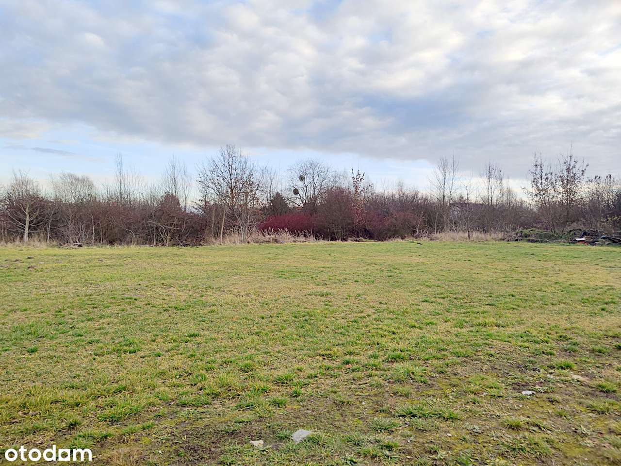 6 działek z pozwoleniem na bud. budynku usług. 3 kondygn o pow 3604 m2-7