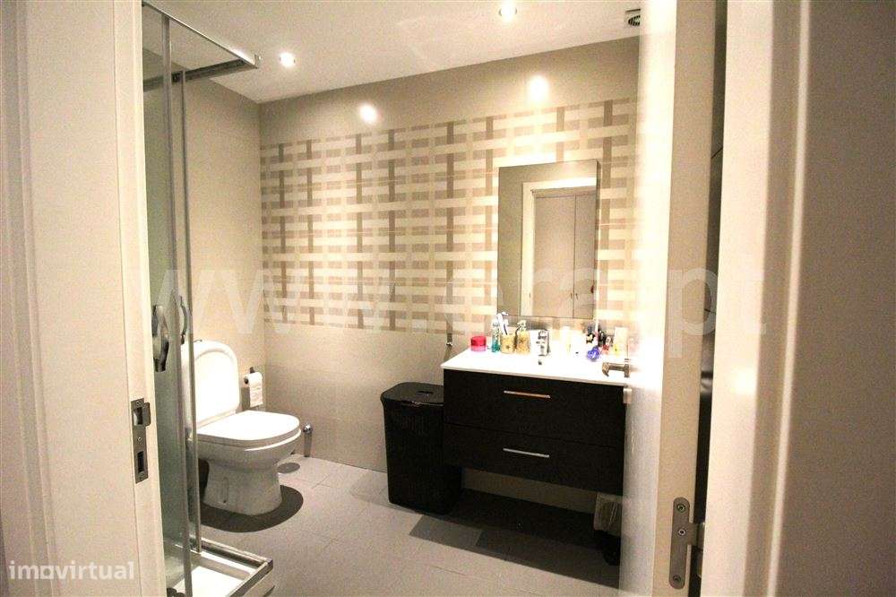 Moradia Geminada 3 quartos, Venda-6