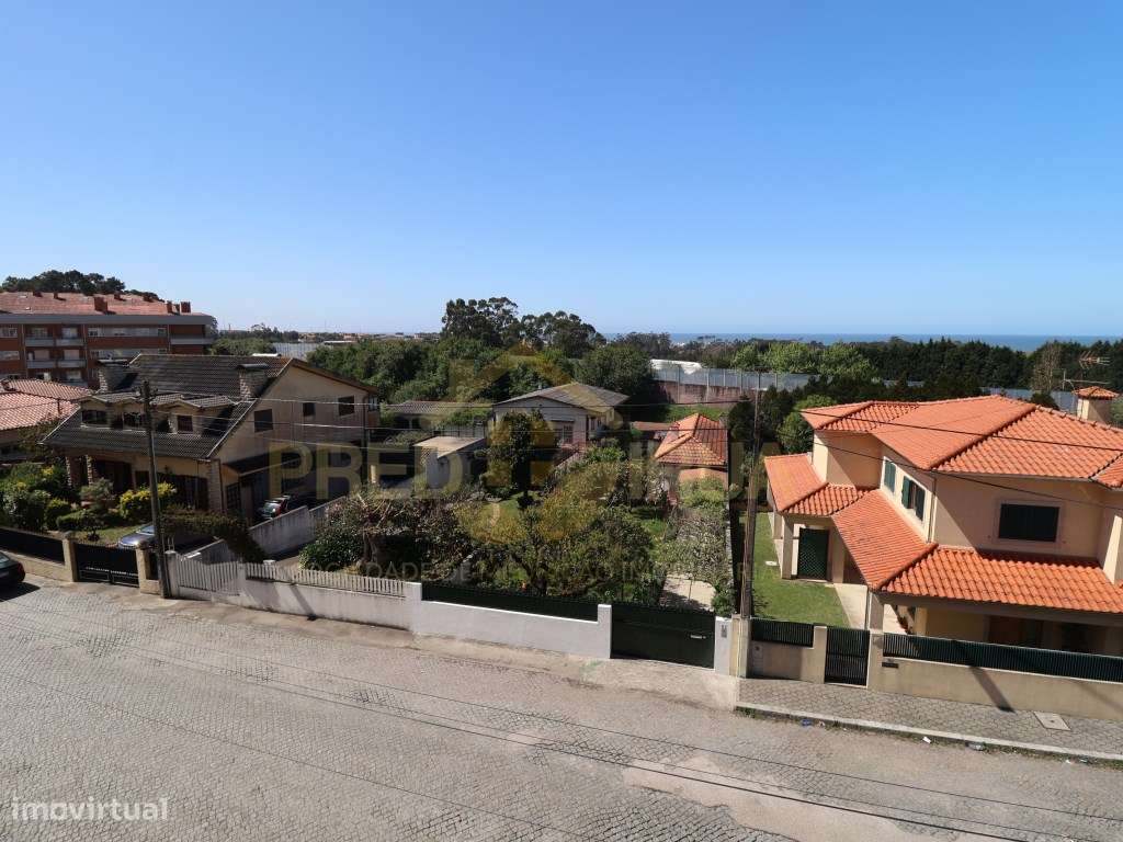 Fantástico T3 em Arcozelo com vistas de mar-14