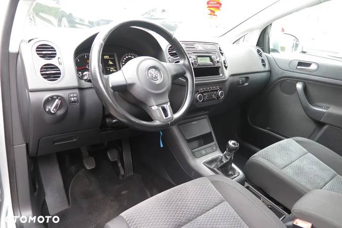 Volkswagen Golf Plus - 24