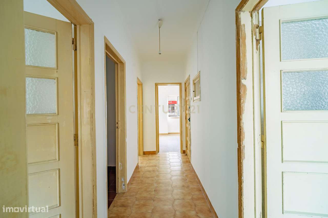 Apartamento T2 com quintal - Grande imagem: 4/31