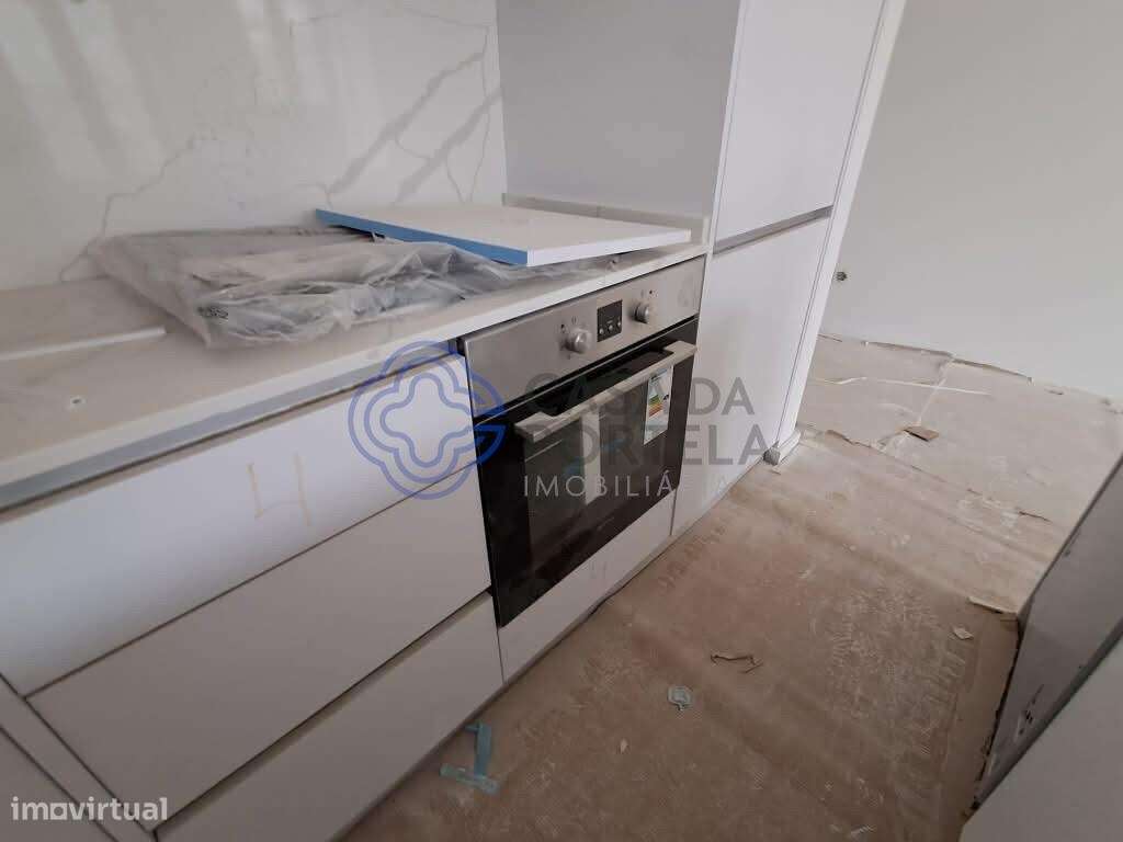 Apartamento T1 Duplex ao Metro de Campanha, nova construção com  suíte - Grande imagem: 5/19