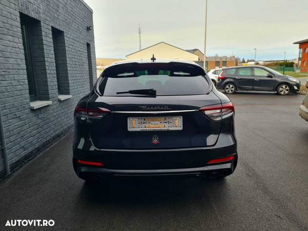 Maserati Levante S Q4 - 3