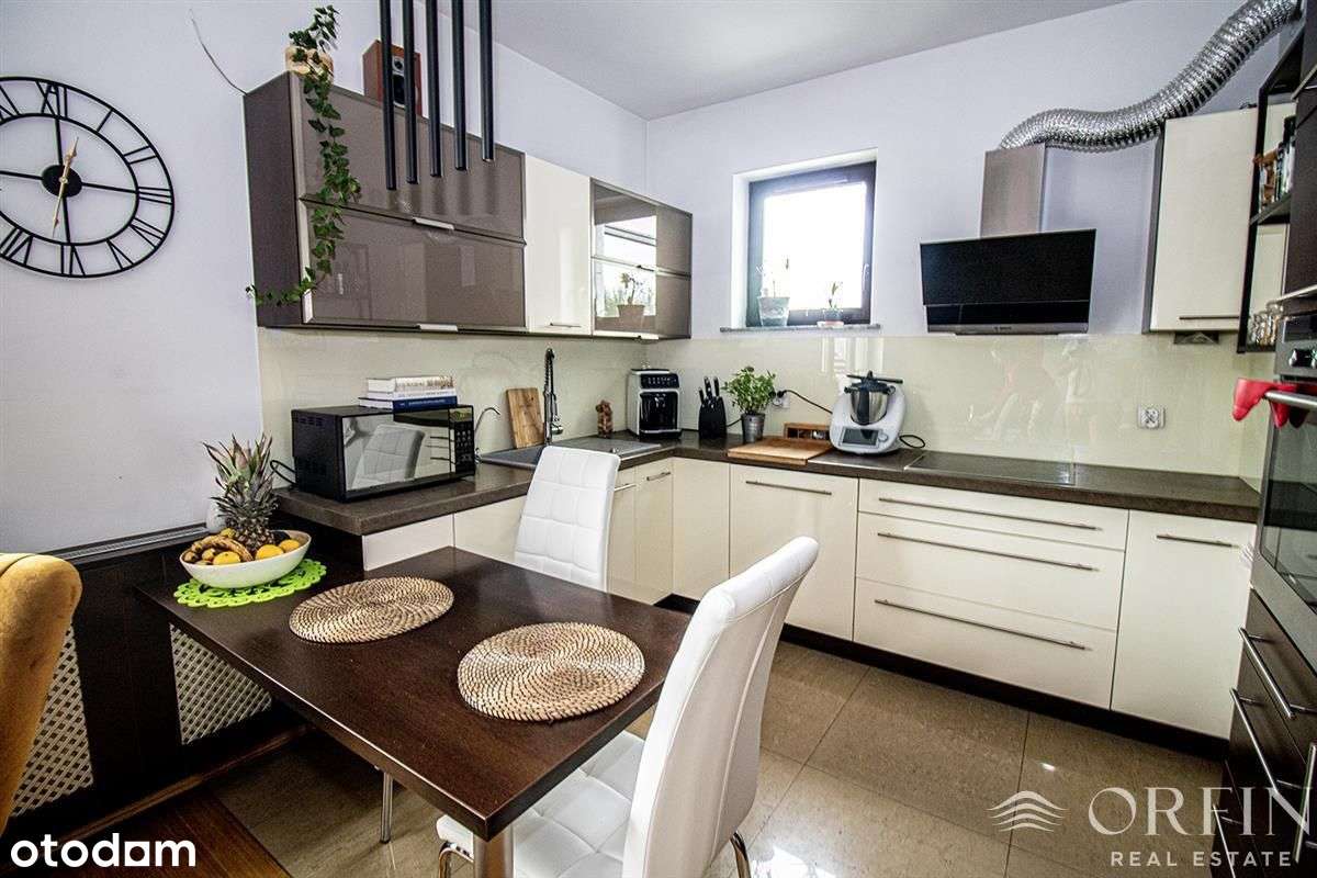 Apartament położony rewelacyjnym miejscu Wzg. Maks-9