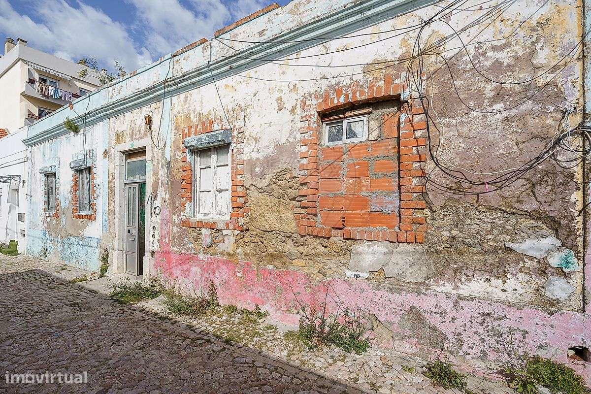Moradia T0 para venda-12