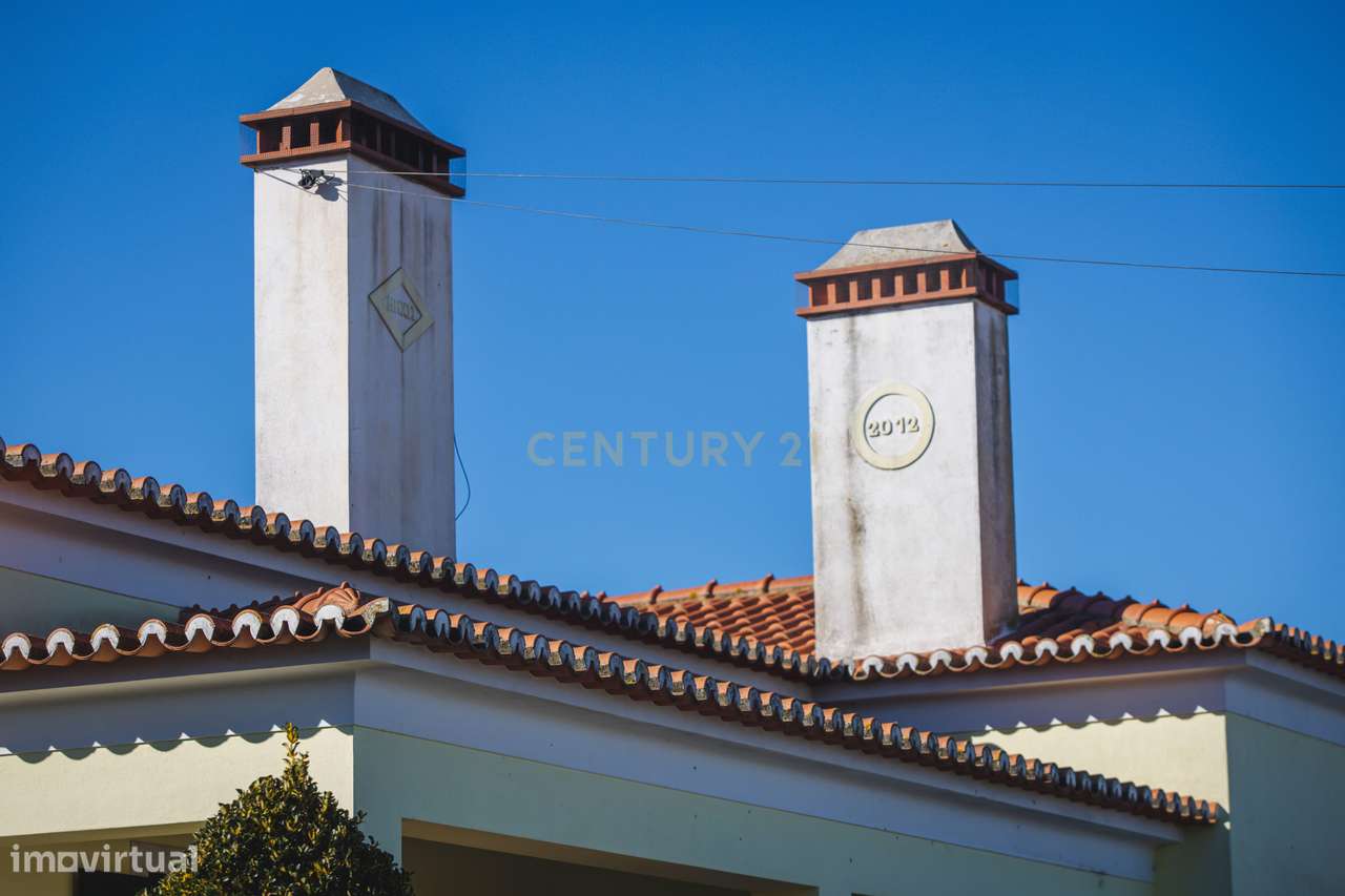 Moradia Térrea T4+1-56