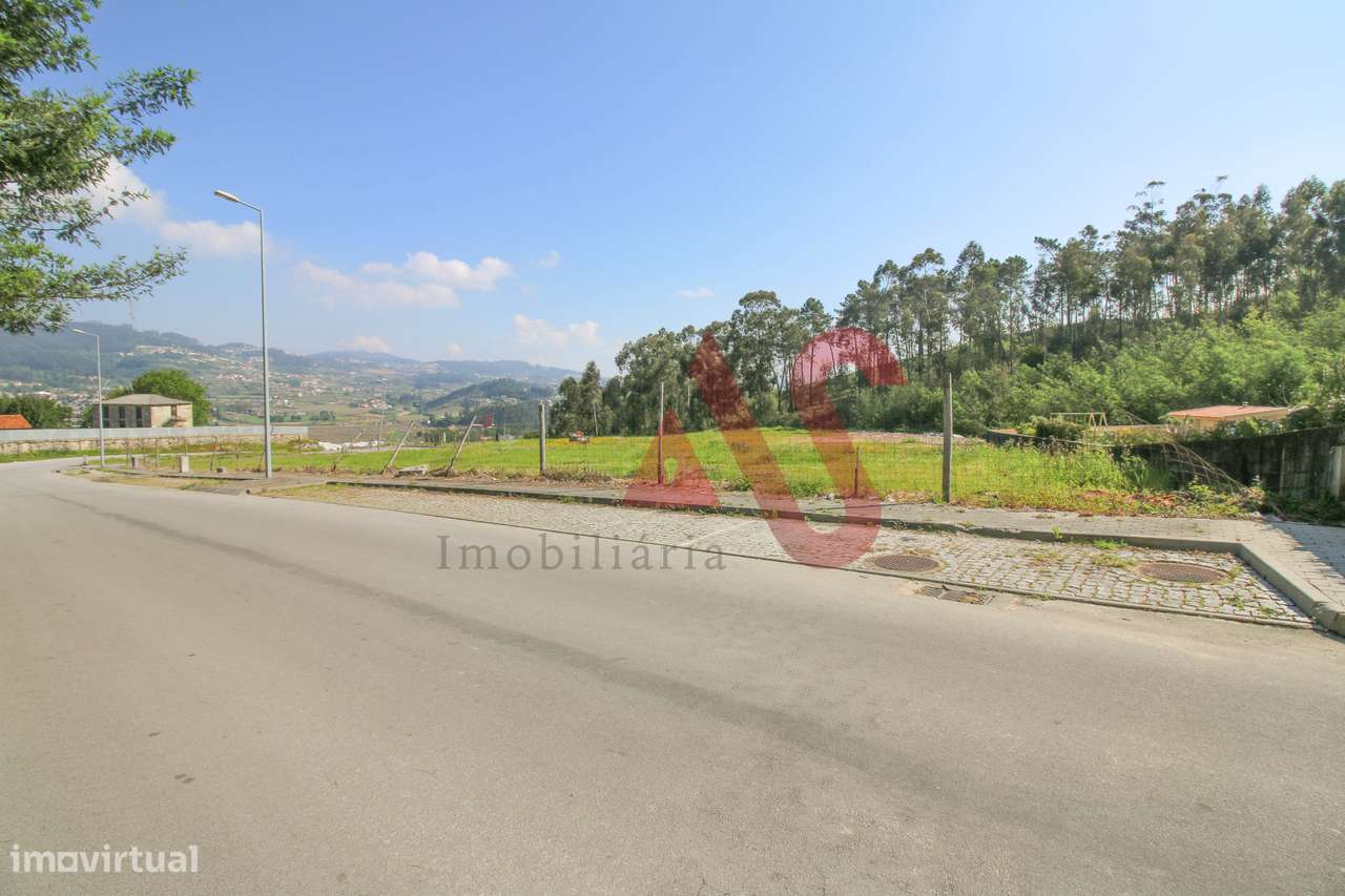 Terreno para construção com 750 m2 em Regilde, Felgueiras - Grande imagem: 4/12