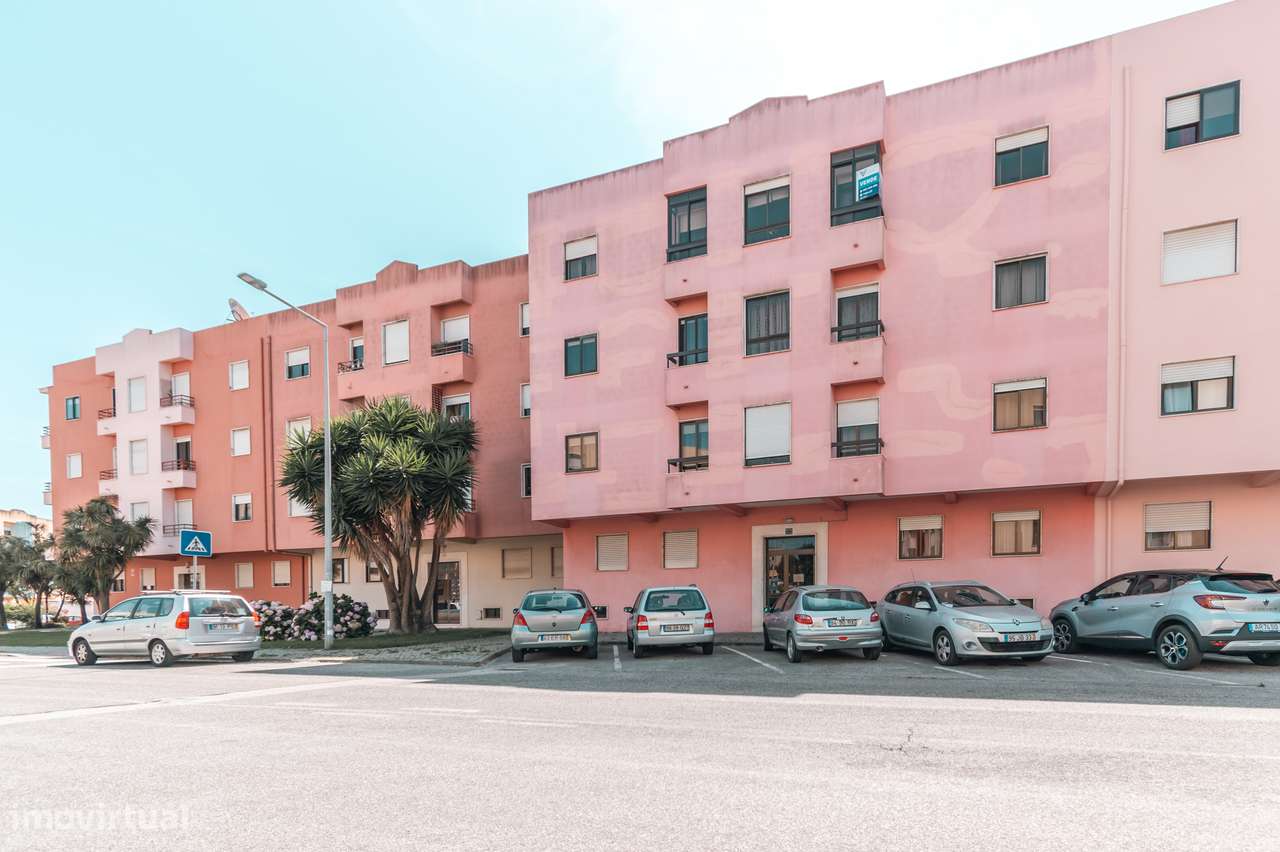 Espaçoso apartamento T3 em Mem Martins-29