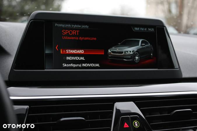 BMW Seria 5 520d Efficient Dynamics Luxury Line - 17