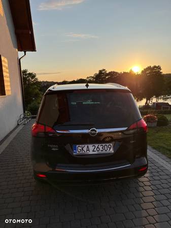 Opel Zafira Tourer 2.0 CDTI Edition - 3