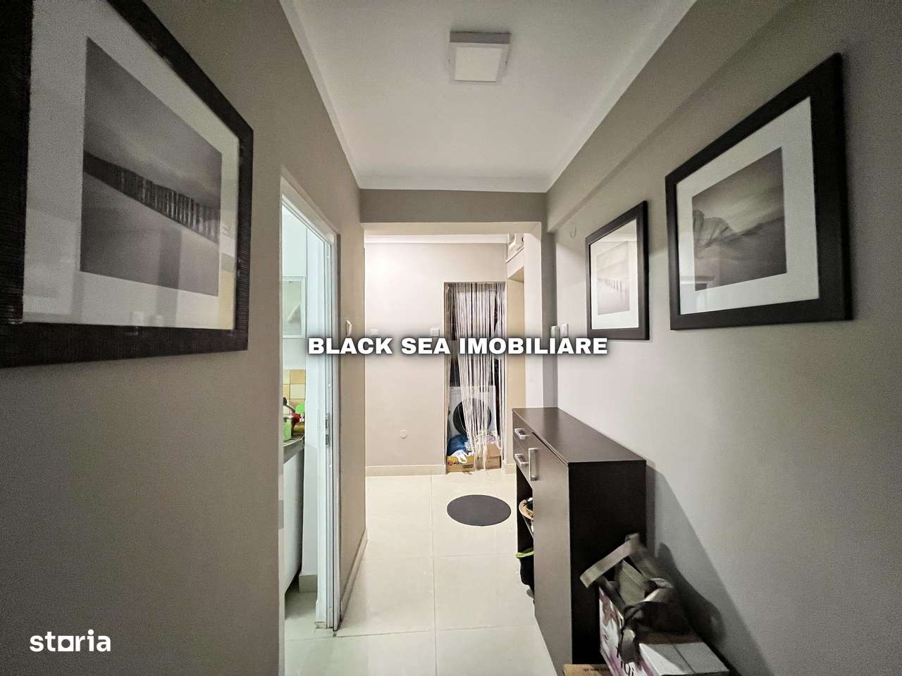 Apartament 3 camere renovat modern – zona CENTRU- aproape de plaja - Imagine principală: 4/7