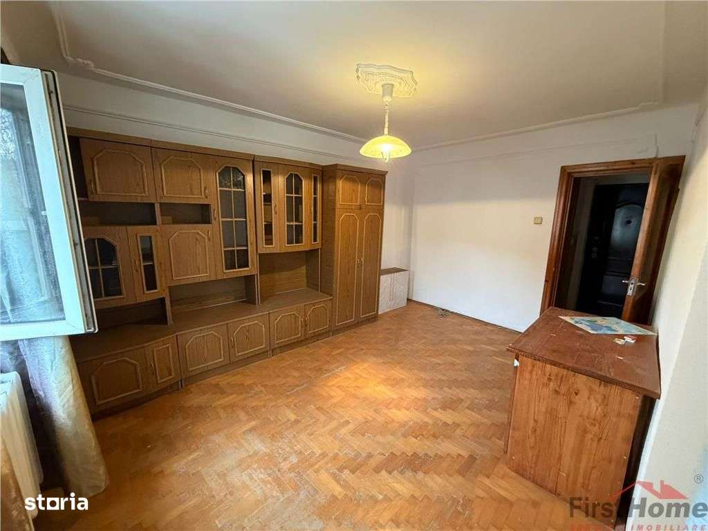 Garsoniera de vanzare - etaj 1 - 27mp - zona Brailei - Quattro-1