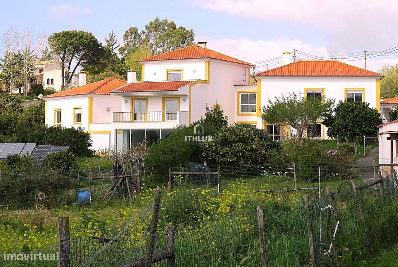 Quinta  encantadora  com a área de  5.540m2,  5 suítes e 4 lareiras - Grande imagem: 3/49