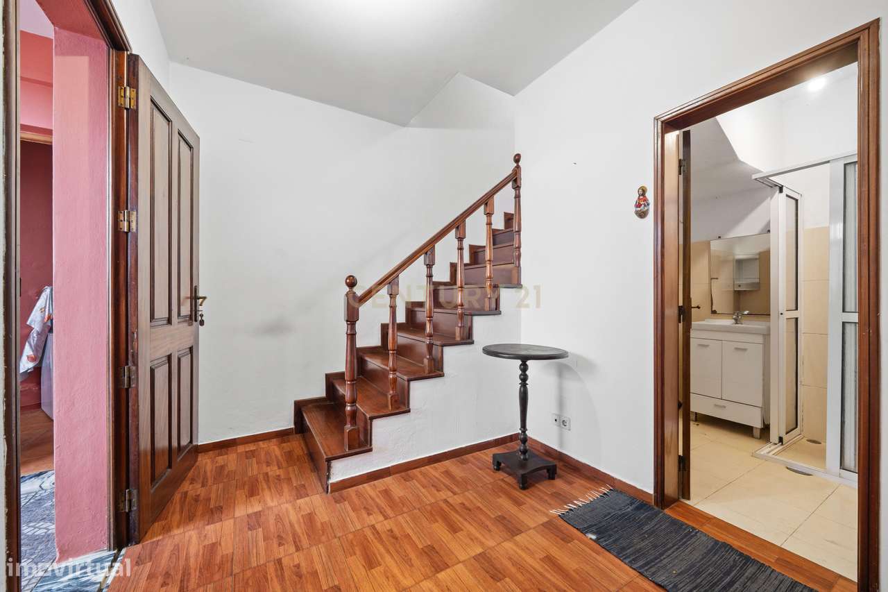 Moradia com Vista para a Montanha - Campanário - Ribeira Brava-17