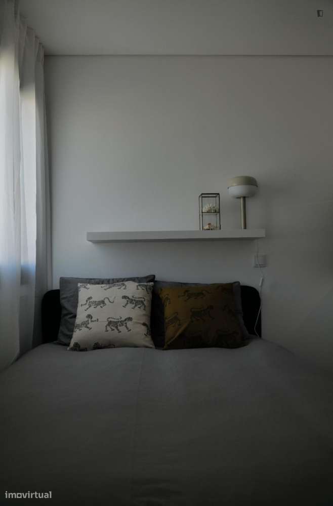 Estúdio - localizado em Paranhos Porto - Grande imagem: 4/6